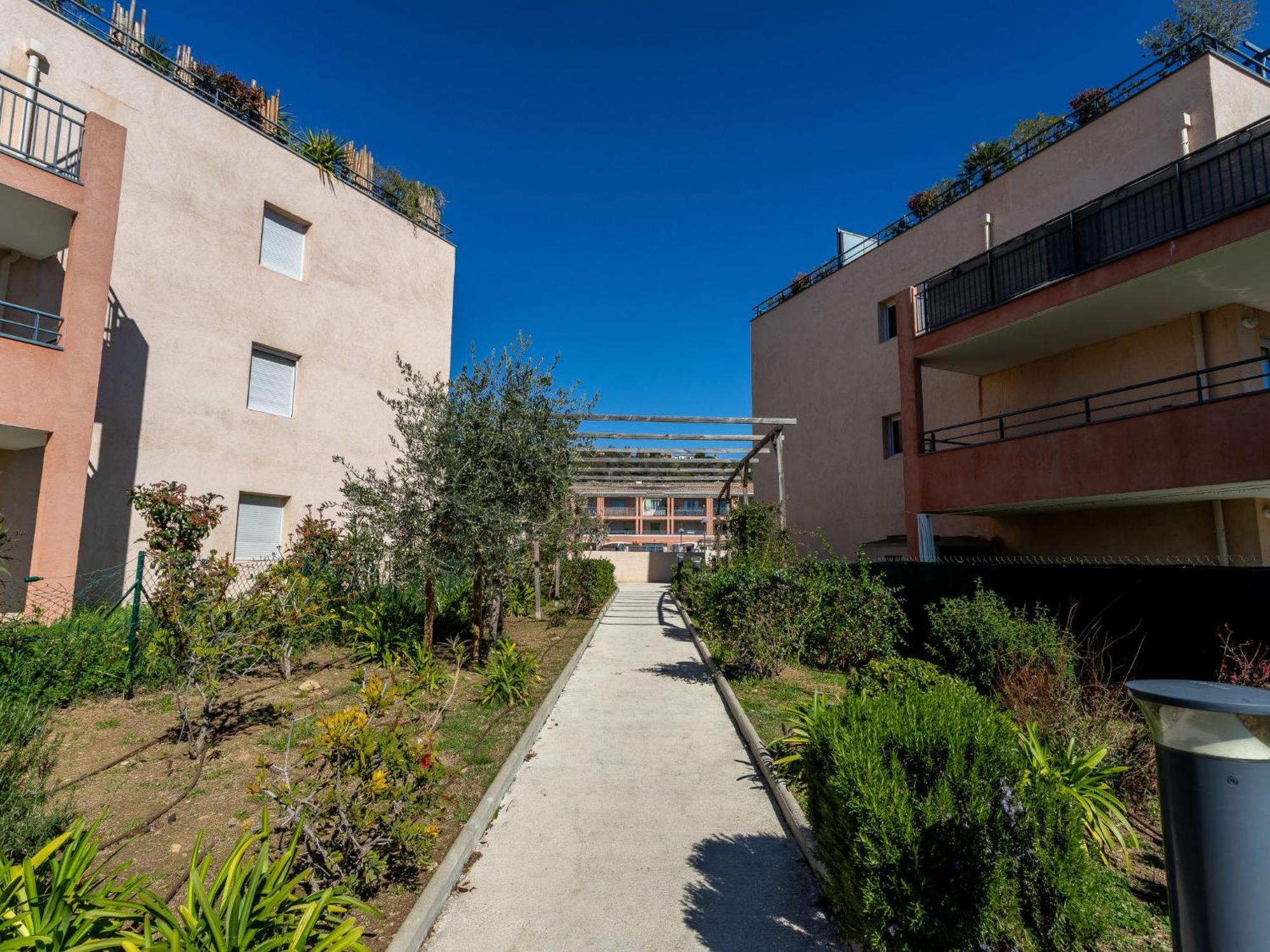 Apartment Le Jardin Du Loderi-2 By Interhome Борм-ле-Мімоза Екстер'єр фото